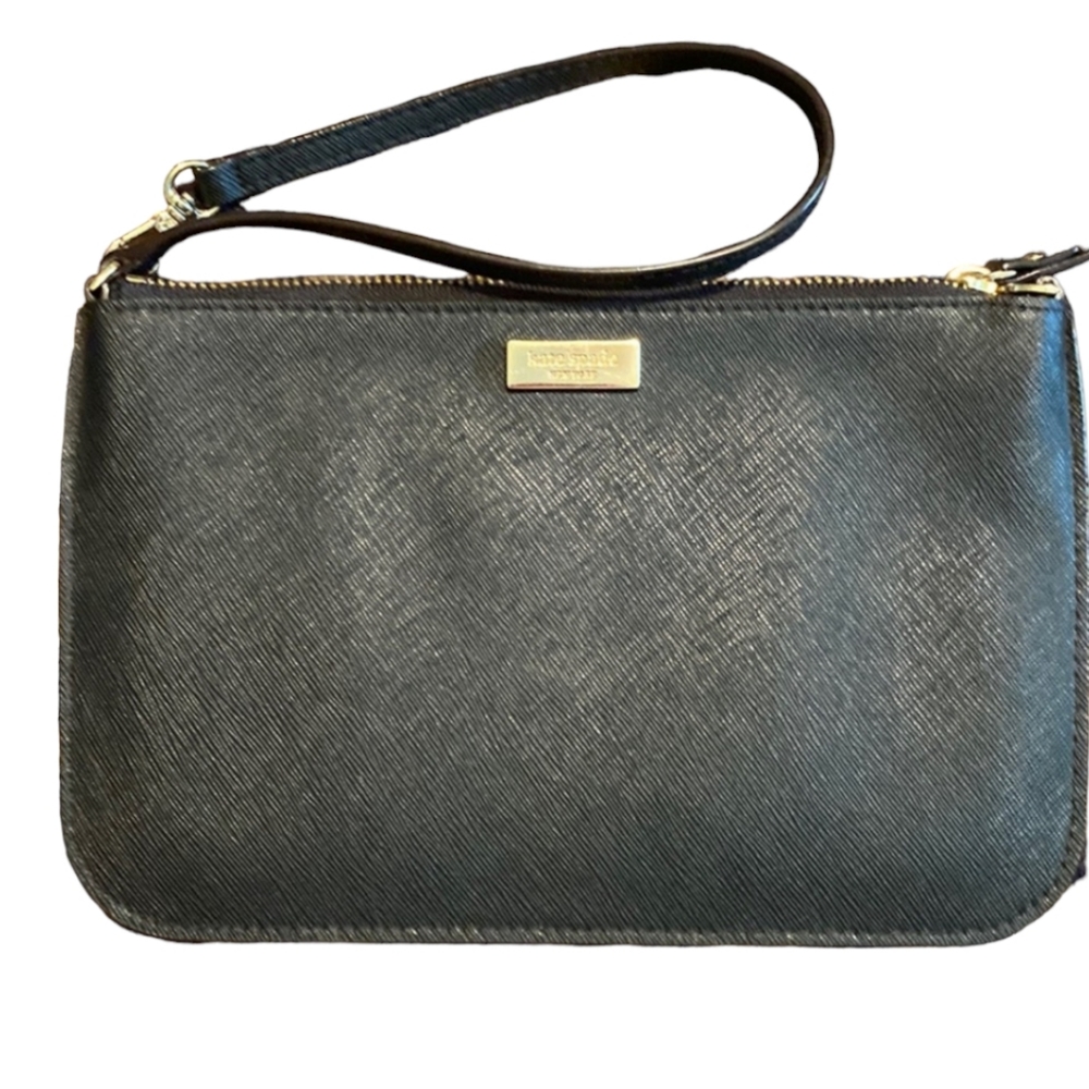 ♠ Kate Spade Zipper Wristlet ♠